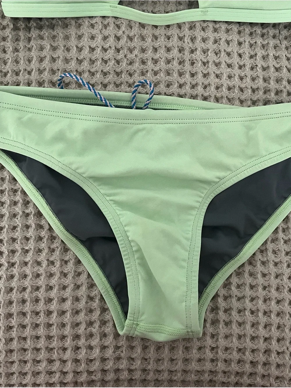 Women’s Jolyn Bikini Set - Picture 3 of 5